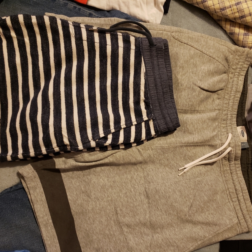 Old Navy Men's Sweat Shorts